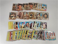 ASSORTED LOT OF 1960'S TOPPS BASEBALL CARDS