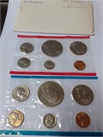 US Mint 1976 Uncirculated Coin Set