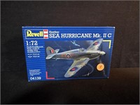 MODEL AIRPLANE NEW IN BOX