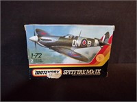 MODEL AIRPLANE NEW IN BOX