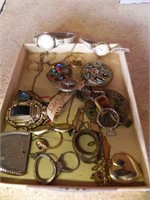 Vintage Rings & Costume Jewelry