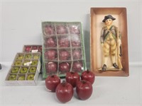 Apples for decorati9ns and vintage wall soldier