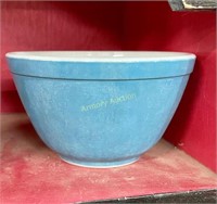 SMALL BLUE PYREX MIXING BOWL - FADED COLOR