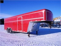 2006 H&H 28' t/a enclosed gooseneck trailer