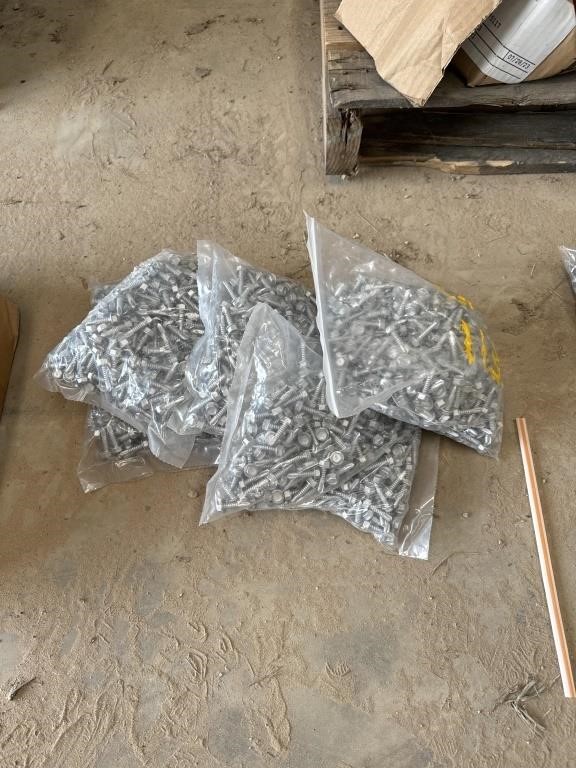 5 bags of self tapping sheet metal screws