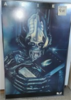 T - FRAMED ALIEN PRINT 32X21" (G14)