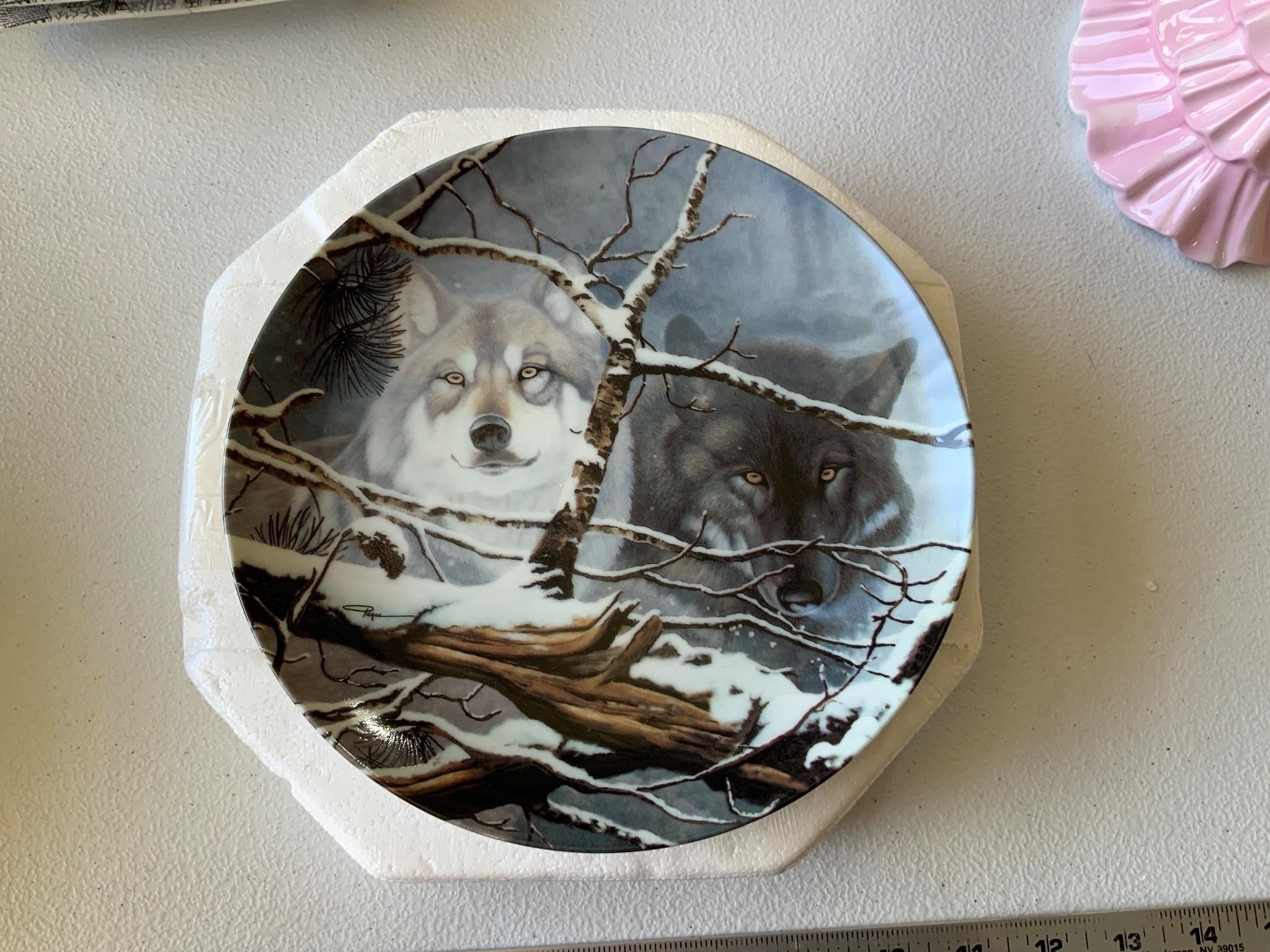 Eyes in the Mist wolf plate