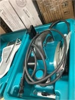 Makita KP0800KX 3-1/4" Planer with Carrying Case