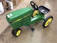 John Deere pedal tractor, stock #520