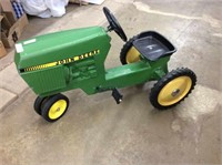 John Deere pedal tractor, stock #520