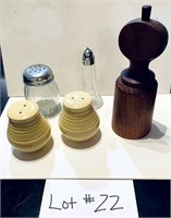 Mid-century Dansk Designs Ltd Salt/Peppermill (5)