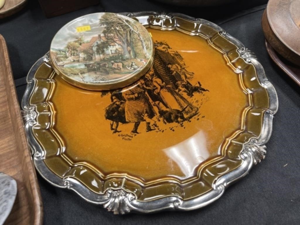 Porcelain Plate with Trivet