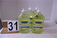 (4) Bottles Liquid Hand Soap Soft Soap Brand