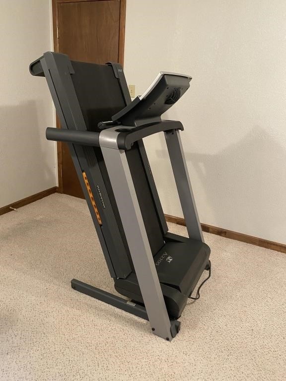 Nordic Track A2105 Space Saver Treadmill