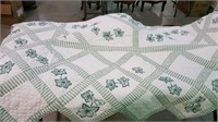 Arch Quilt - Full size  Green leaf on white