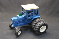 1/12th Ford 4600 w/Duals Tractor