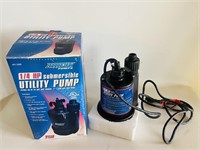 1/4 Submersible Utility Pump. Like New