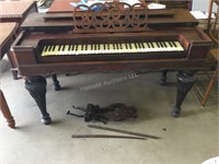 Antique melodeon organ