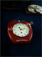 Ingraham Apple wall clock