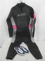 Leader Accessories Water Suit Sz XL W/Shoes