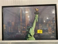 FRAMED STATUE OF LIBERTY PRINT