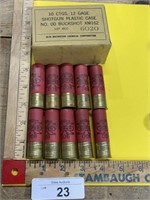(10) 12 gage buckshot shotgun shells in box no.00