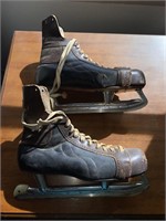 Vintage CCM Men's Leather Ice Hockey Skates