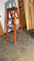 4 Foot Ladder