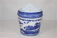 Victoria Ware Blue Willow Pattern Wall Pocket