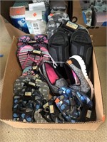 Lot of Assorted Sandals/Flip Flops/Summer Shoes
