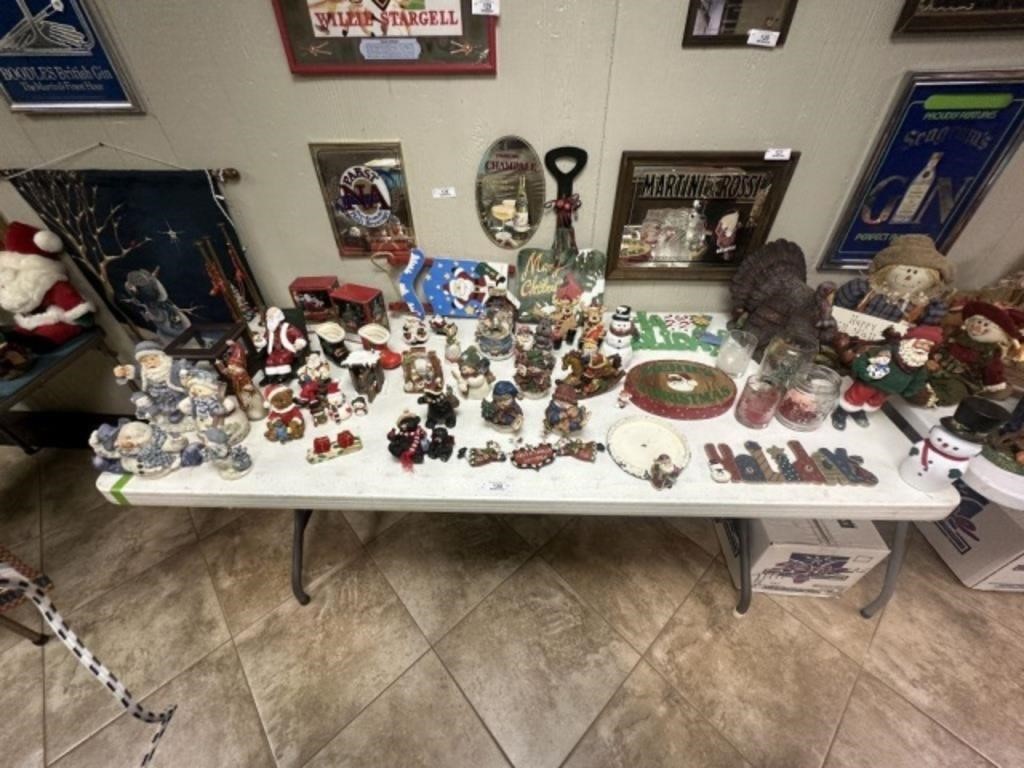 Large Lot of Holiday Décor