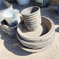 poly feed pans, buckets