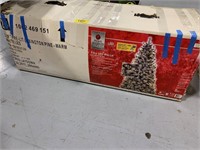 HOME ACCENT 7.5FT TALL CHRISTMAS TREE