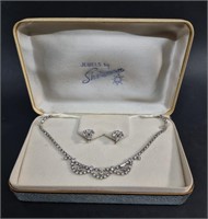 SHERMAN CLEAR NECKLACE & EARRING SET WITH BOX