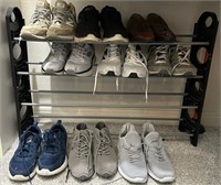 B - LOT OF MEN'S SHOES SIZE 10 & SHOE RACK (M28)