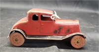 Vintage metal red wyandotte toy car