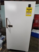 OFFSITE) UPRIGHT FREEZER-28"W X 28 1/2"D X 39"T