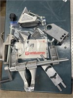 GripMaster portable all-purpose clamping system