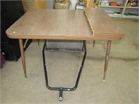 Formica Top Kitchen Table Metal Legs 1 leaf