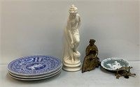 Figurines, Collectable Dishes and Decorative Items