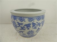 7.5" x 10" Delft Style Jardiniere Flower Pot