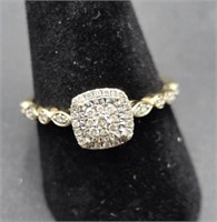 Stunning "Antique" 10K Yellow Gold Diamond Ring