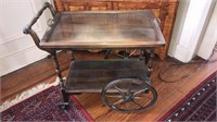 Mahogany tea cart with a removable glass tray, 27