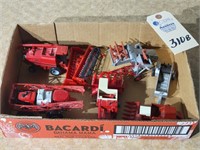 Ertl IHC & Case IH Combines, Sprayer,