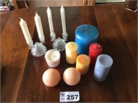 ASSORTMENT OF CANDLES, HOLDERS