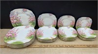 32 pieces Royal Albert Blossom Time (8 each of