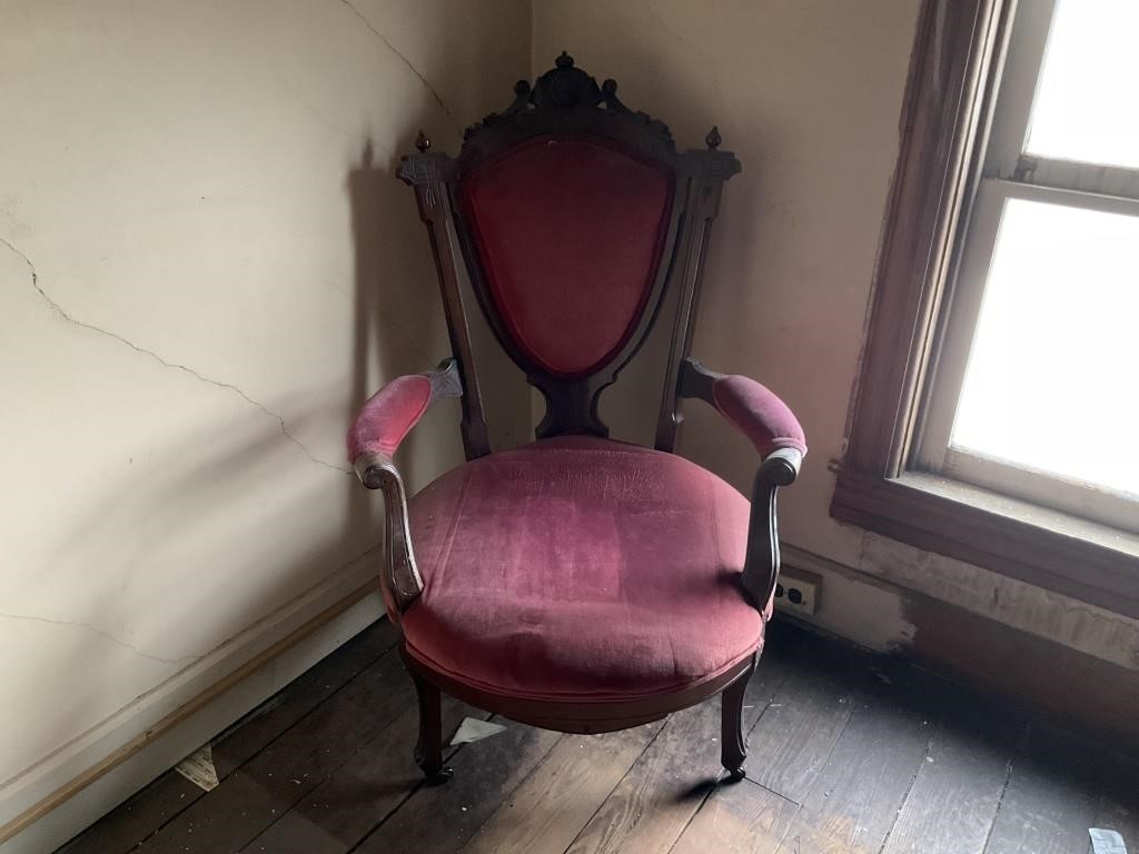 Victorian Parlor Chair