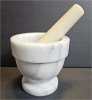 Classic Marble Mortar and Pestle