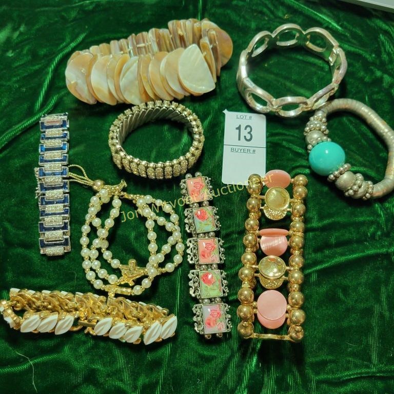 Costume Jewlery, Marbles, Collectilbe Online Auction