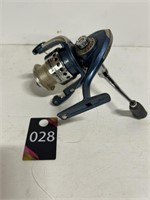 Field & Stream Ravenna 30 Fishing Reel